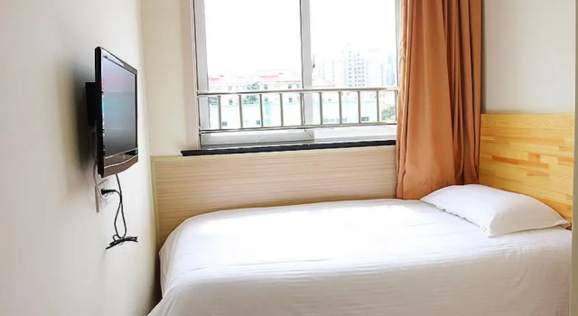 Номер Economy Haishang Xiaowo Oriental Pearl Branch