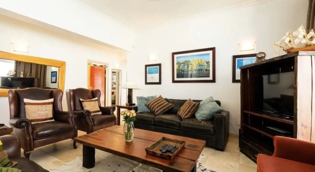 Bantry Beach Luxury Suites