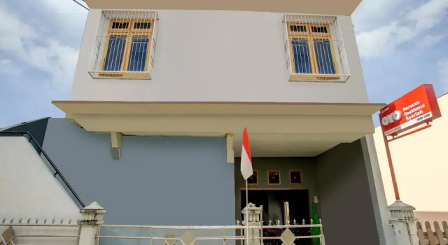 OYO 3286 Ramania Residence, Book Bed and Breakfast Samarinda 