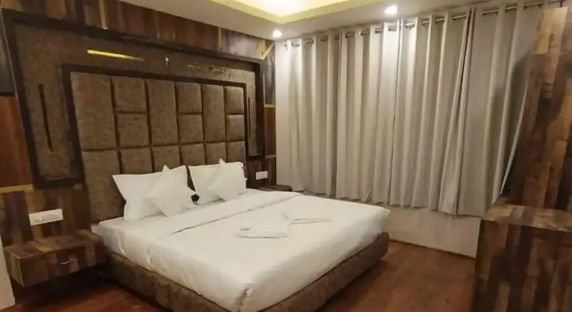 Hotel Khyber By Angl Wings, Забронировать Отель Сринагар Jammu & Kashmir Ski