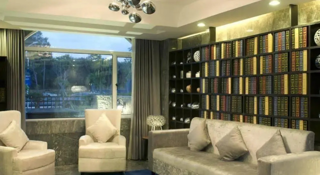 Guanyue Shangpin Hotel- Zhoushan, Prenota Hotel Hotel a Zhoushan con parcheggio, Parcheggio