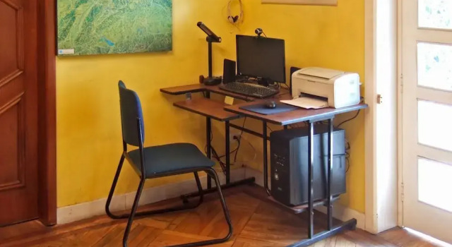 Zentrum Hostal, Забронировать Отель Кито Сьерра, рядом с Del Arbolito Park
