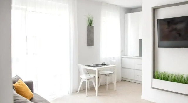 West Residence Apartments, Забронировать Апартаменты/квартира Отели Тимишоары с парковкой, рядом с Торговый центр Iulius Mall Timişoara, Парковка