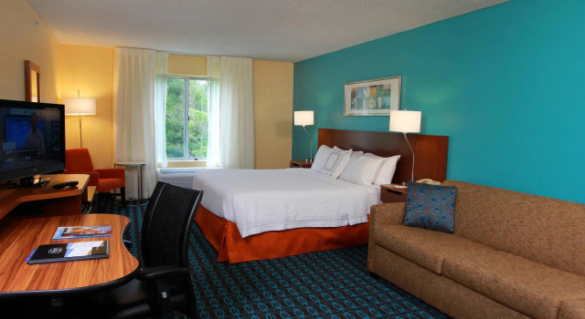 Двухместный номер Standard Spark By Hilton Traverse City