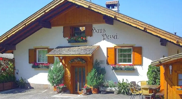 Ferienwohnung Haus Pezzei