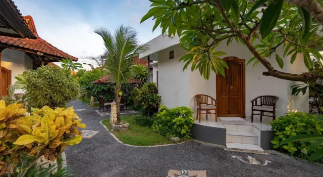 Трёхместный номер Standard с красивым видом из окна Nusa Indah Bungalow