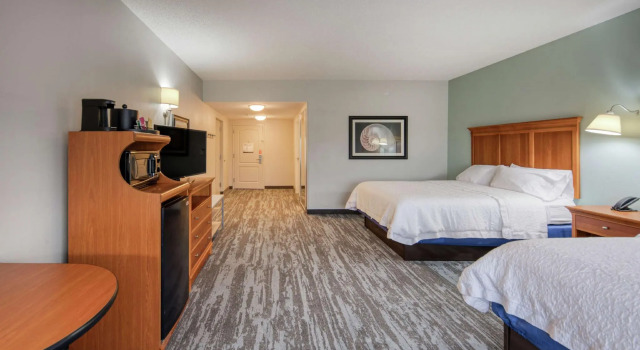 Четырёхместный номер Standard Hampton Inn Wilmington University Area