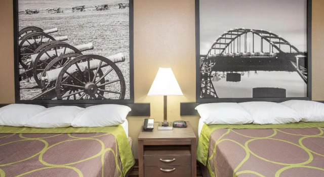 Четырёхместный номер Standard Super 8 by Wyndham Springdale AR