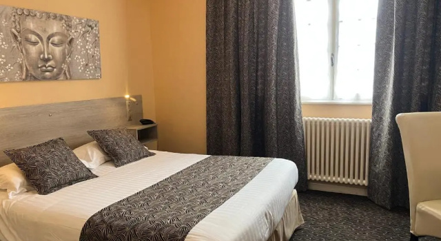 Двухместный номер Comfort Logis La Thomasse