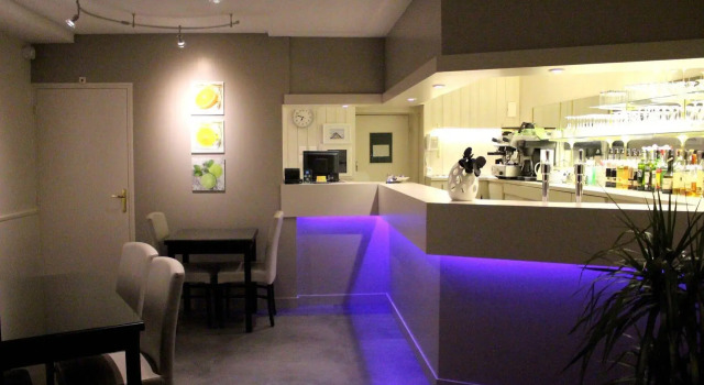 Logis Hôtel Le Pélican & son restaurant, Rezerwuj Hotel  