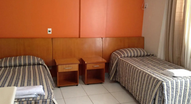 Athenas Plaza Hotel, Забронировать Отель Гояния Гояс, рядом с Zoo