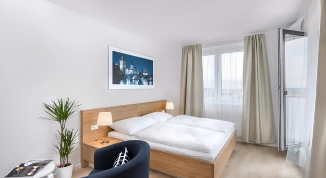 Студия с балконом CityWest Apartments