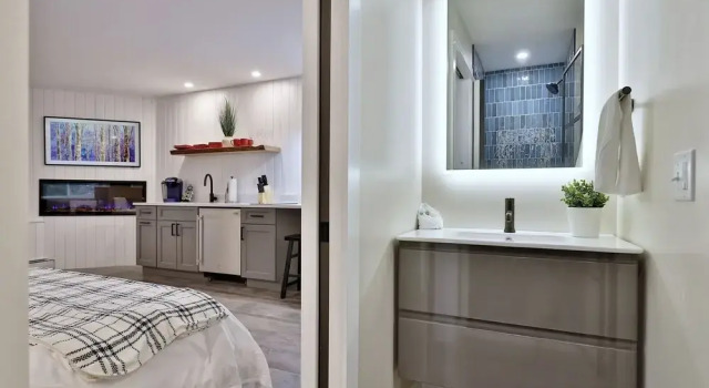 New Killington Studio W/ Kitchenette, Wifi, Tv, Fireplace. Close To Resort On The Shuttle Route. 212 1 Bedroom Condo, Varaa Lomakeskus Hotellit New England uima-altaalla, Uima-allas