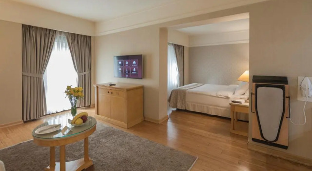 Двухместный полулюкс Zorlu Grand Hotel Trabzon
