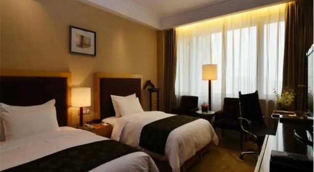 Люкс Standard Beijing Taishan Hotel