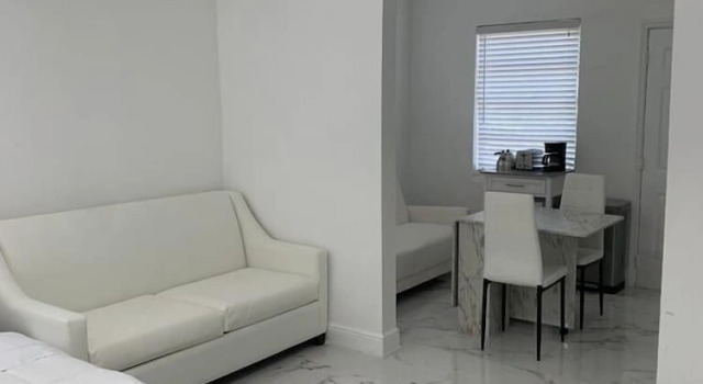 Cozy 1 Bedroom Beach Apartment, Walk to Miami Beach, Забронировать Апартаменты/квартира Апартаменты Майами-Бич, рядом с Музей Волфсониан — Международный университет Флориды, Апартаменты/квартира