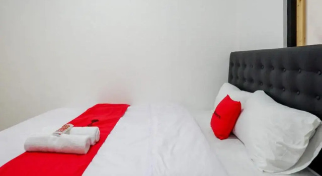 RedDoorz @ Demangan Sari Residence