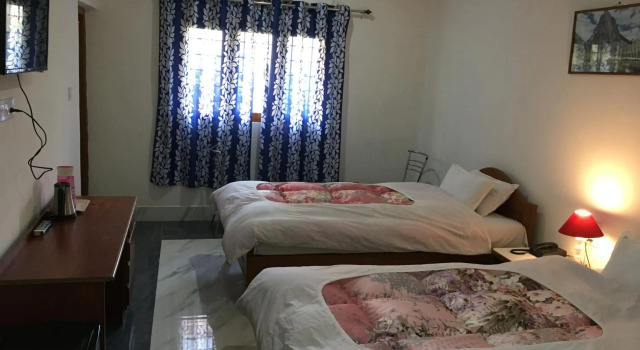 Hotel Bodhgaya Inn, Rezervovat Hotel Levné hotely v Bódhgaja