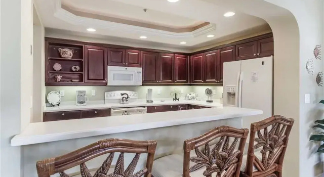 Bella Lago 431 - Three Bedroom Condo, Забронировать Отель Отели Fort Myers Area с парковкой, Парковка