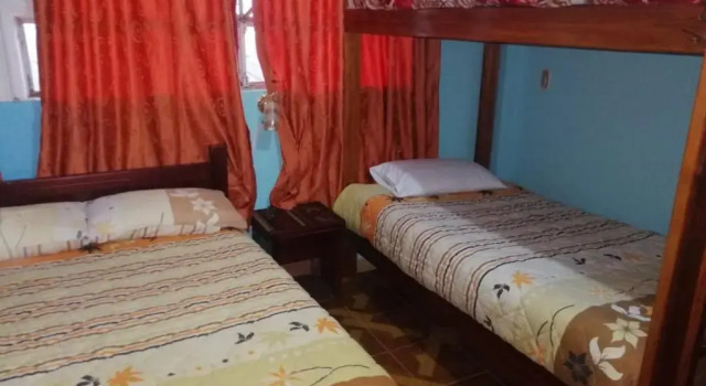 Hostal Otavalos Inn-Hostel, Boek Hotel Otavalo Imbabura
