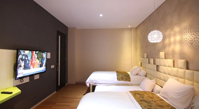 Четырёхместный семейный номер Standard Griya Jogja Hotel