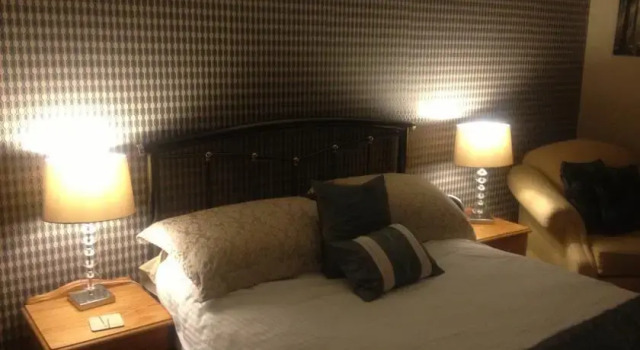 Tara Lodge, Забронировать Отель Отели Каслрок 5 звезд, рядом с Пляж Castlerock, 5*