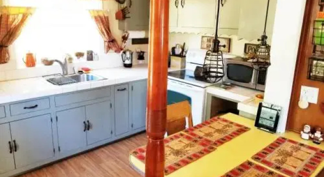 Historic Cabin In Julian, Забронировать Отель Джулиан San Diego County, рядом с Историческое общество Джулиана