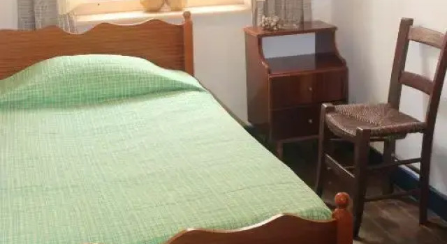 Standard room TRIANON Hostel - Central Paphos Old Town