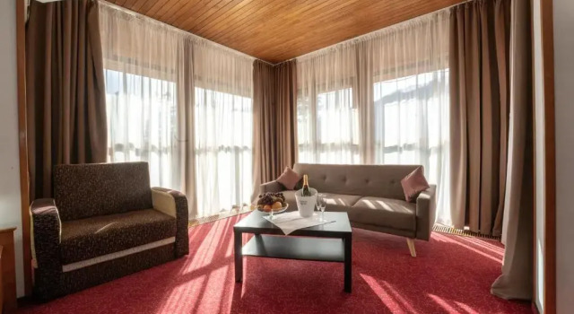 Семейный номер Standard с красивым видом из окна Hotel Cumpatu