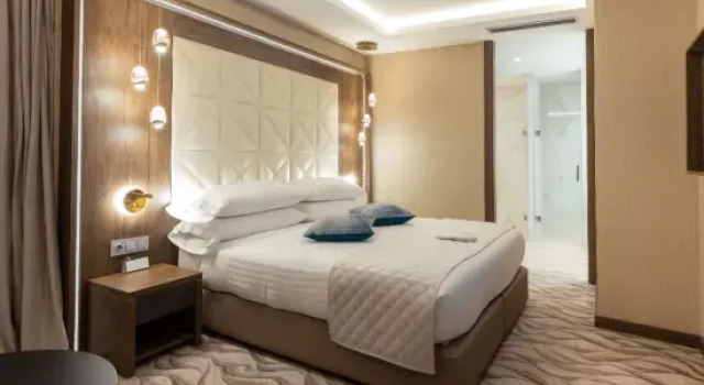 Suite Prestige Az Hotels Grand Oran
