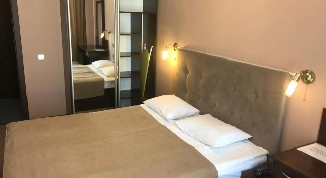 Hotel 18, Prenota Hotel Leopoli Lviv