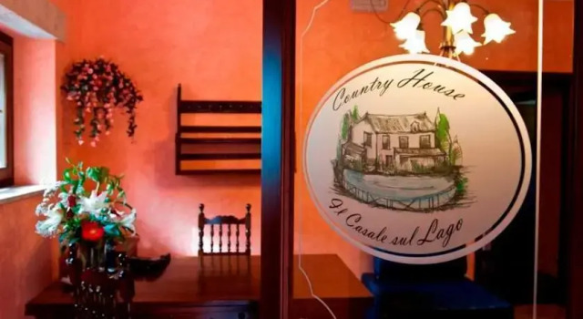 Il Casale sul Lago, Rezervovat Hotel Ascoli Piceno 