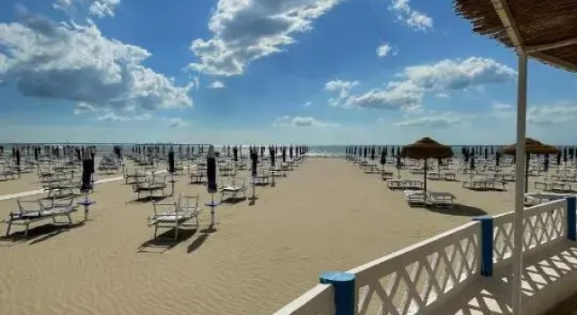 The Family Nest - Casa Eva, Book Hotel Hoteller i Manfredonia med parkering, Parkering