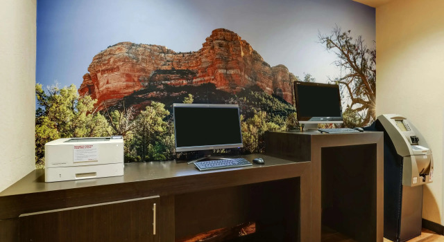 Drury Inn & Suites Phoenix Airport, Забронировать Отель Саут-Маунтин Финикс