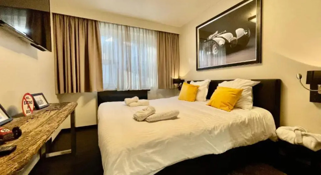 Апартаменты Superior Suite 40 Jacuzzi & Sauna by Malmedreams