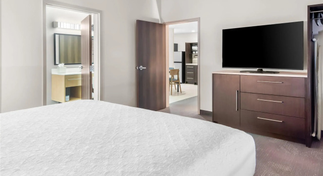 Двухместный люкс c 1 комнатой Home2 Suites By Hilton Dallas Grand Prairie