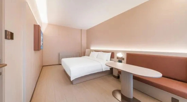 Люкс Hanting Puyang Victory East Road Hotel