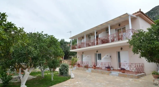 Alavastros Villa Maisonettes, Забронировать Вилла Коттеджи Василикос, Коттедж