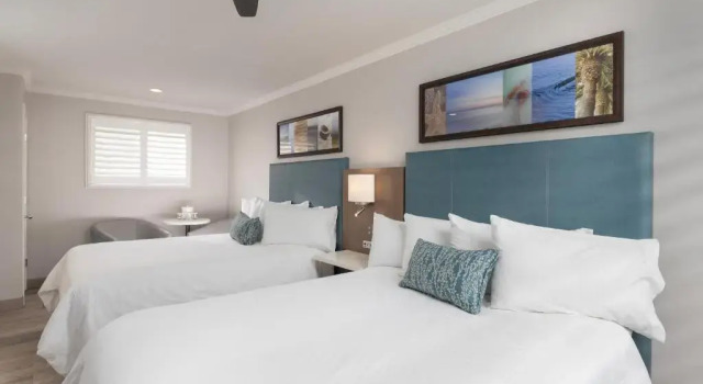 Четырёхместный номер Standard Marina Beach Hotel