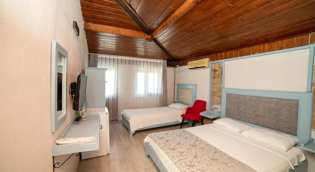 Трёхместный номер Standard с видом на город Yakamoz Otel