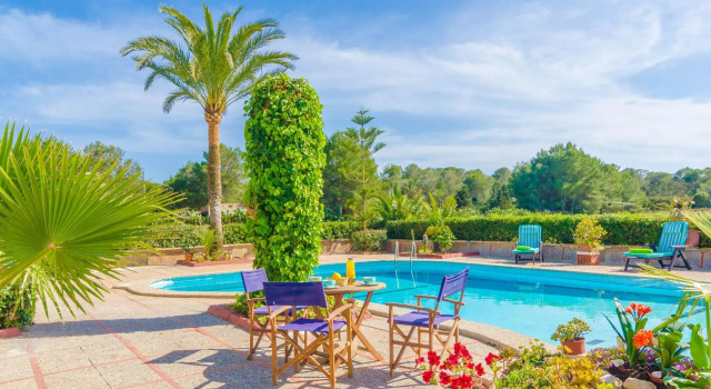 Torre Marina, Book Villa Campos 