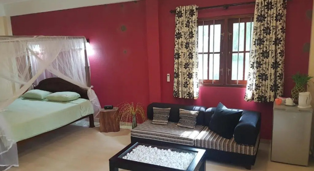 Holiday home Bouncers Place, Buchen Sie Hotel Hotels in Pathuwatta mit Pool, Schwimmbad