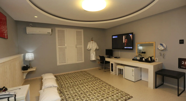 Opera 21 Hotel