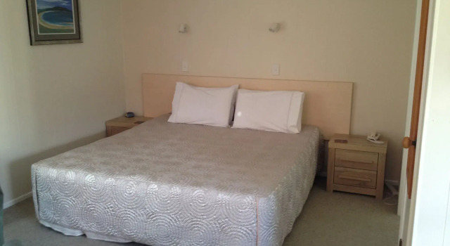 Ash Grove Boutique Motel