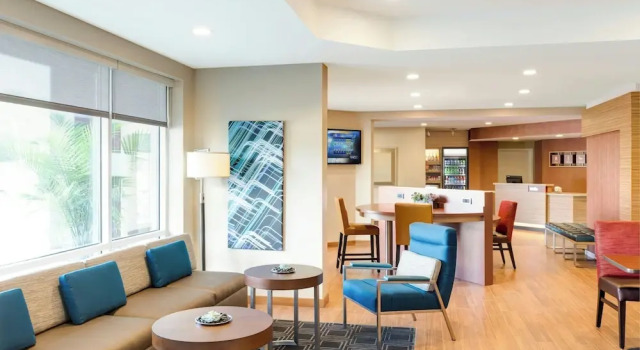 Towneplace Suites By Marriott Toledo Perrysburg, Забронировать Отель Перрисберг штат Огайо