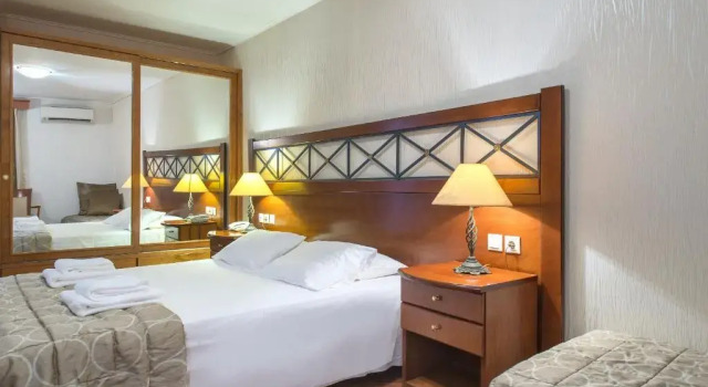 Номер Superior Diana Hotel