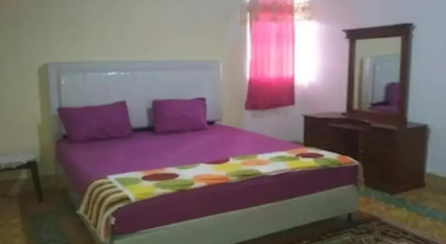 Номер Deluxe EXPRESS O 92070 Mando Homestay Syariah Near KANTOR LURAH Bukik Apik Puhun