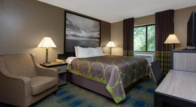 Номер Standard Super 8 by Wyndham Cromwell/Middletown