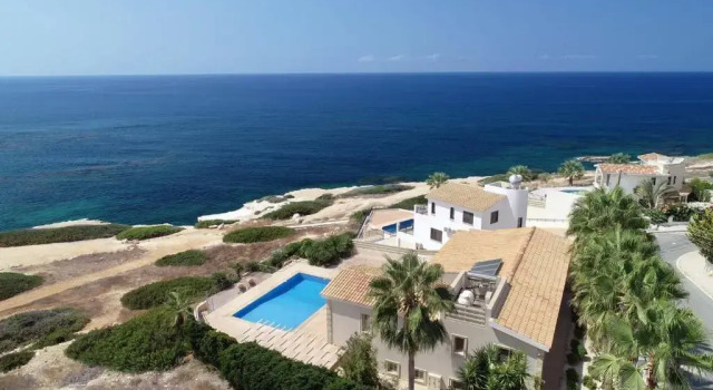 Вилла Seafront 5 Bedroom Villa Paradise in Sea Caves