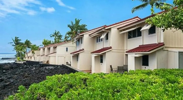 Keauhou Kona Surf & Racquet Club #176, Забронировать Апартаменты/квартира Отели Каилуа-Кона с парковкой, рядом с Дворец Хулихи, Парковка